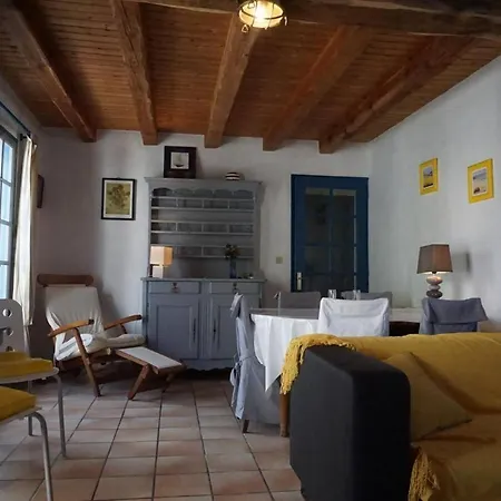 فيلة No000-22c-maison Familiale Pour 6 Personnes Au Coeur De En L'ile