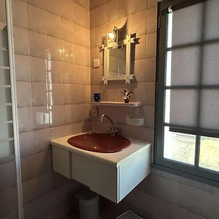Villa No000-22c-maison Familiale Pour 6 Personnes Au Coeur De En L'ile *