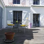 No000-22c-maison Familiale Pour 6 Personnes Au Coeur De En L'ile * 诺亚芒提亚